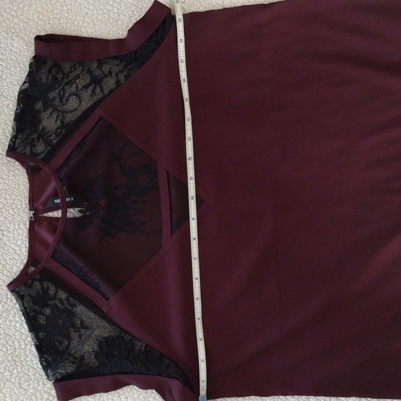 2 EXPRESS Blouses. Size Medium - Picture 6 of 7